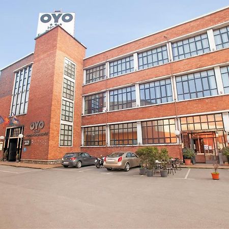 Oyo Hotel Parque Empresarial Aviles Ngoại thất bức ảnh