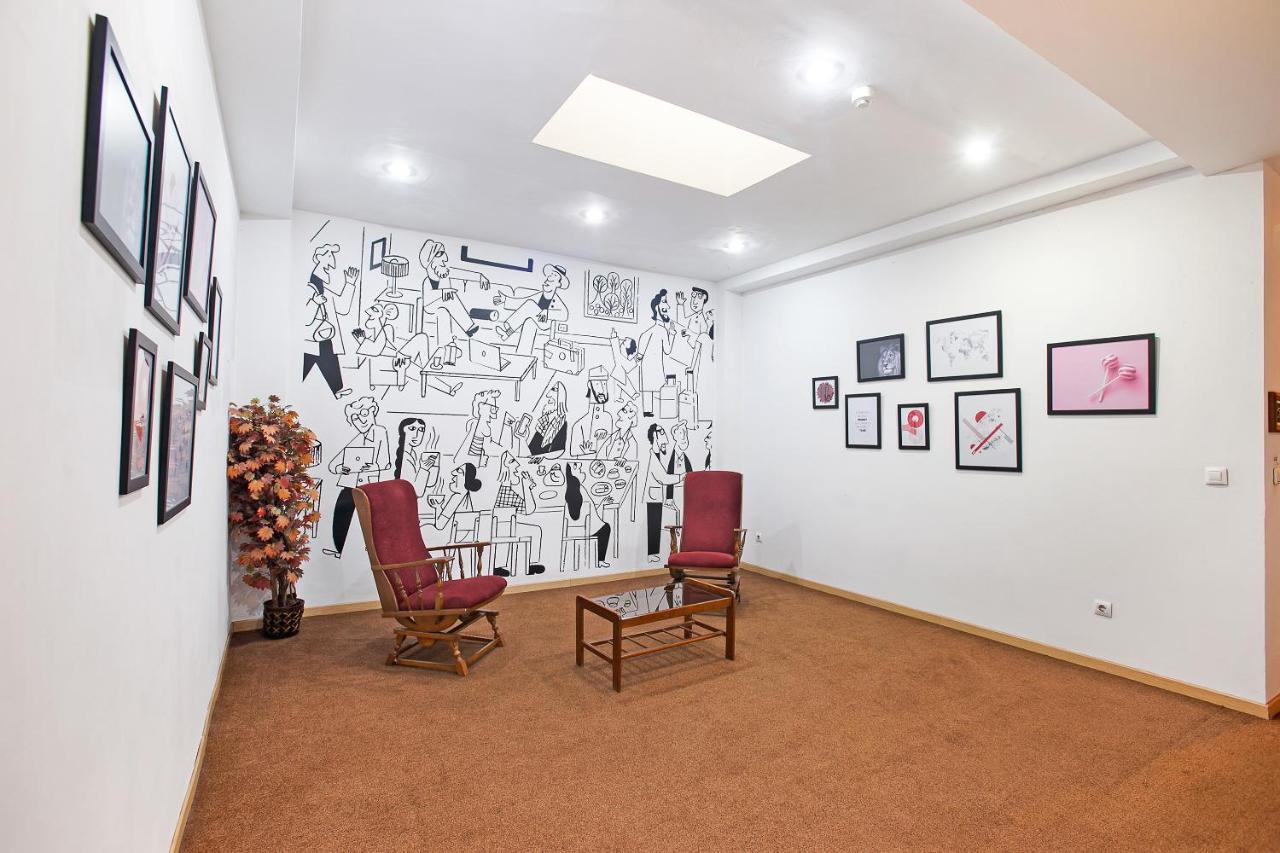 Oyo Hotel Parque Empresarial Aviles Ngoại thất bức ảnh