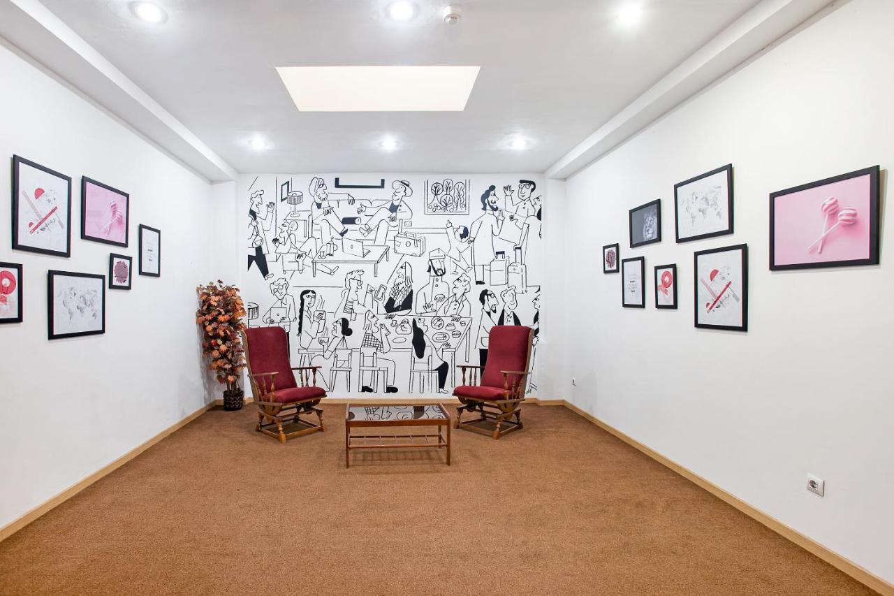 Oyo Hotel Parque Empresarial Aviles Ngoại thất bức ảnh