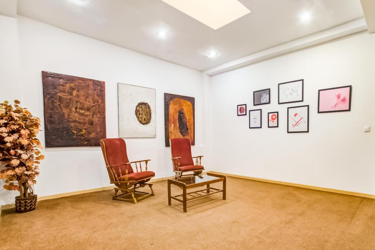 Oyo Hotel Parque Empresarial Aviles Ngoại thất bức ảnh