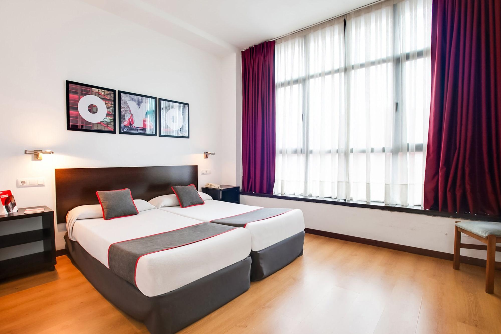 Oyo Hotel Parque Empresarial Aviles Ngoại thất bức ảnh
