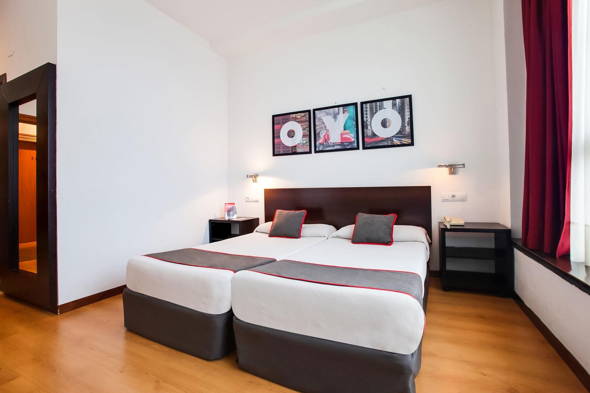 Oyo Hotel Parque Empresarial Aviles Ngoại thất bức ảnh