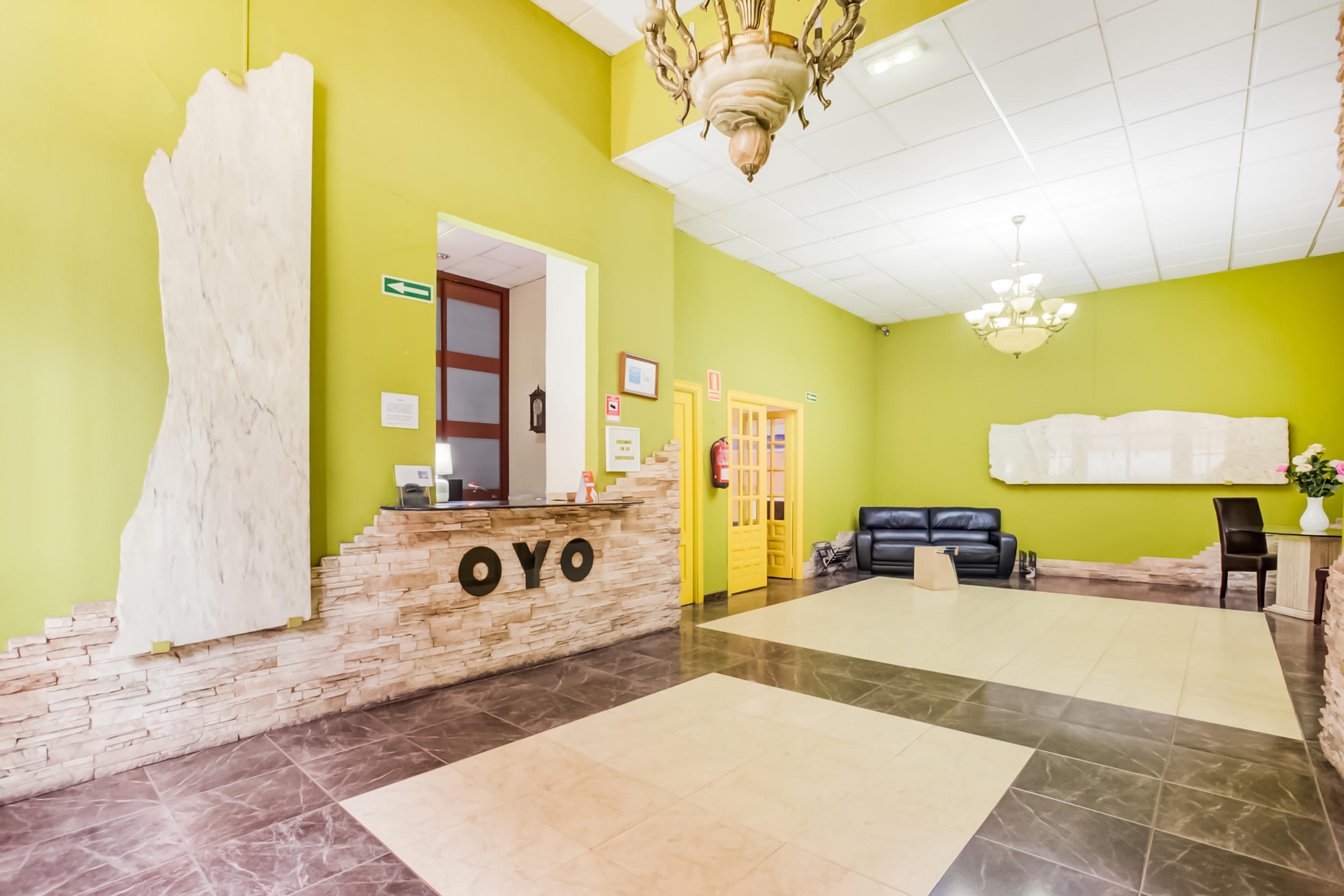 Oyo Hotel Parque Empresarial Aviles Ngoại thất bức ảnh